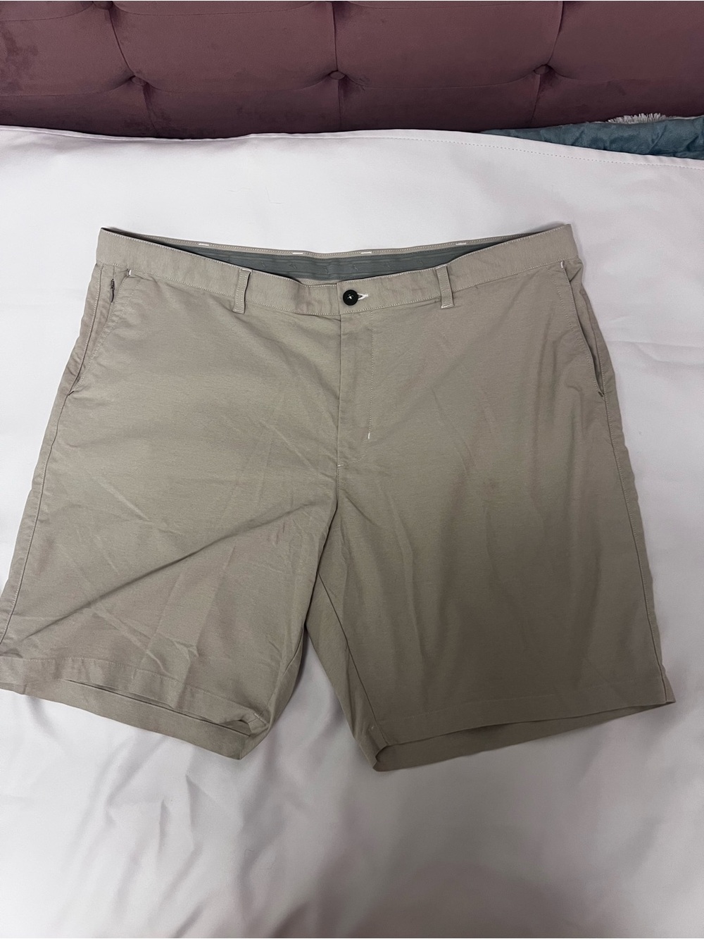 Chip Shot IslandZone® 7-Inch Shorts
